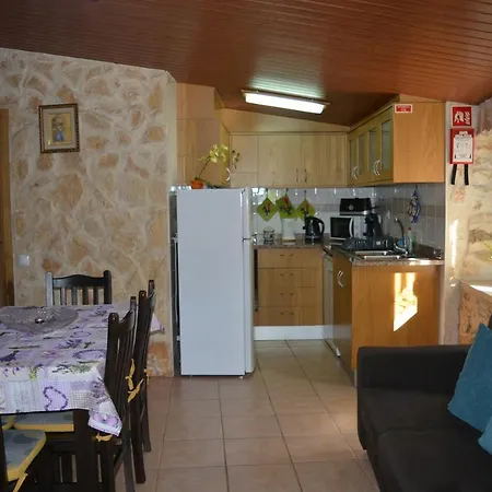 Casa Da Pedra Ancião